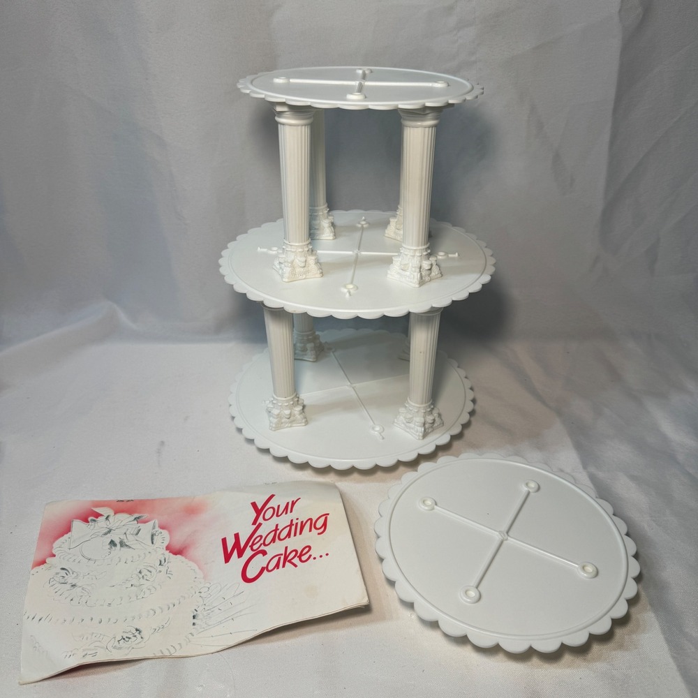 Wilton White Tiered Wedding Cake Stand 302-1306 Scalloped Plates Columns 1985